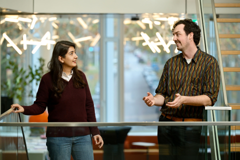 For their final graduation projects, Maas van Apeldoorn and Delaram Khalili Samani decided to embark upon DIFFER’s journey toward realising a self-driving lab to accelerate renewable energy research © DIFFER/Bart van Overbeeke